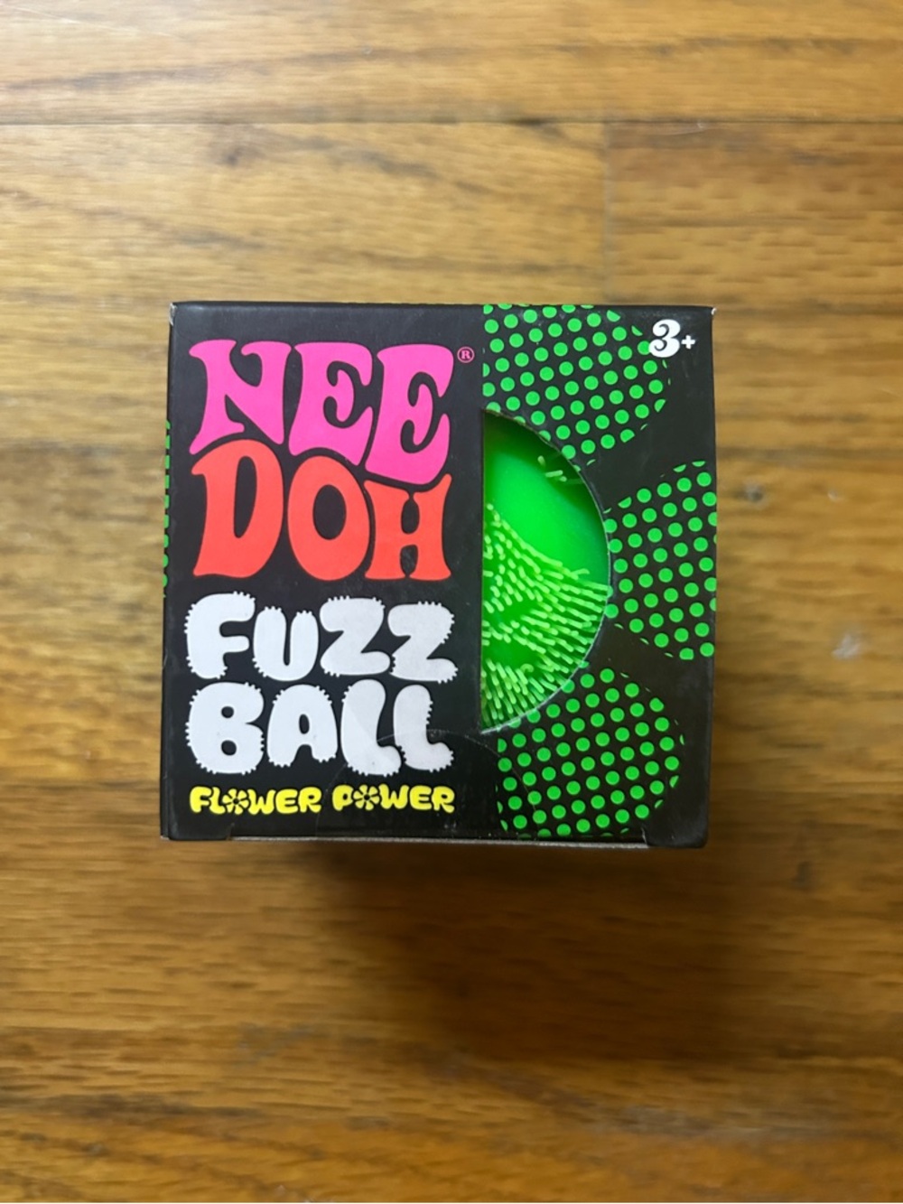 NeeDoh Fuzz Ball Flower Power Fidget Toy, Squishy Sensory- Green